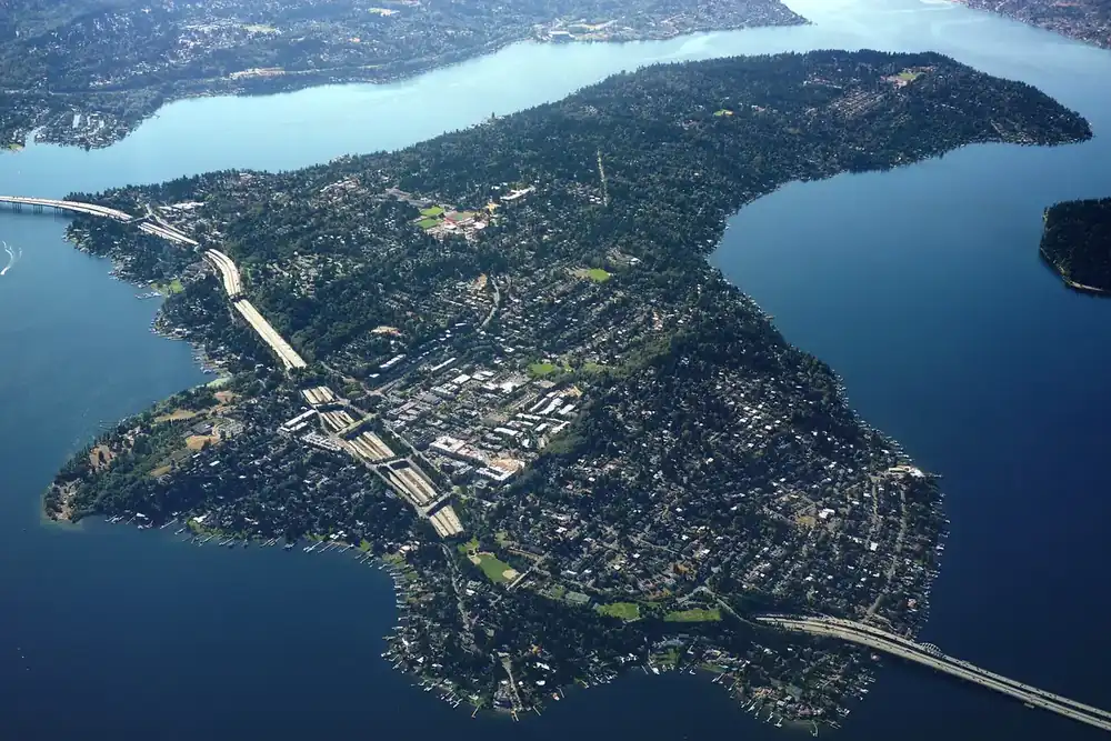 Aerial view of Mercer Island, Washington, with Lake Washington and the Interstate 90 bridges